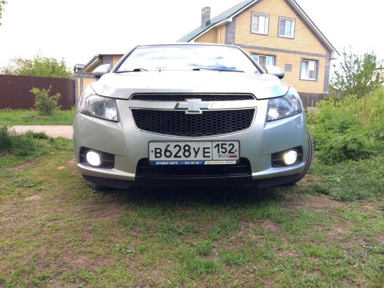 Противотуманки шевроле круз 2010