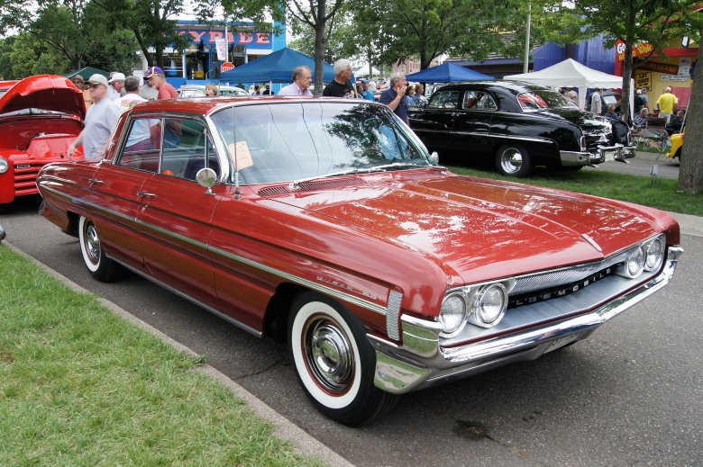 Олдсмобиль 88 1961