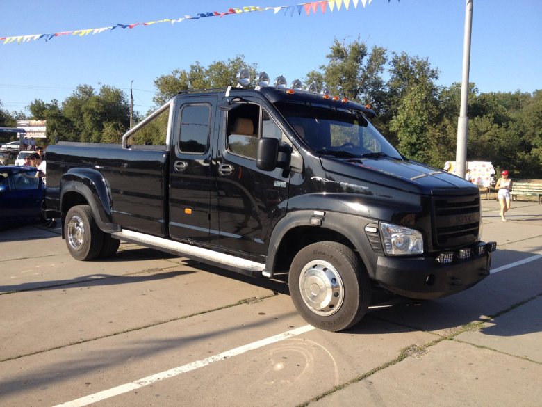 Газон некст пикап луидор