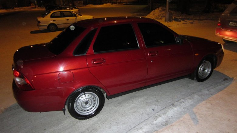 Lada (ваз) priora 2012