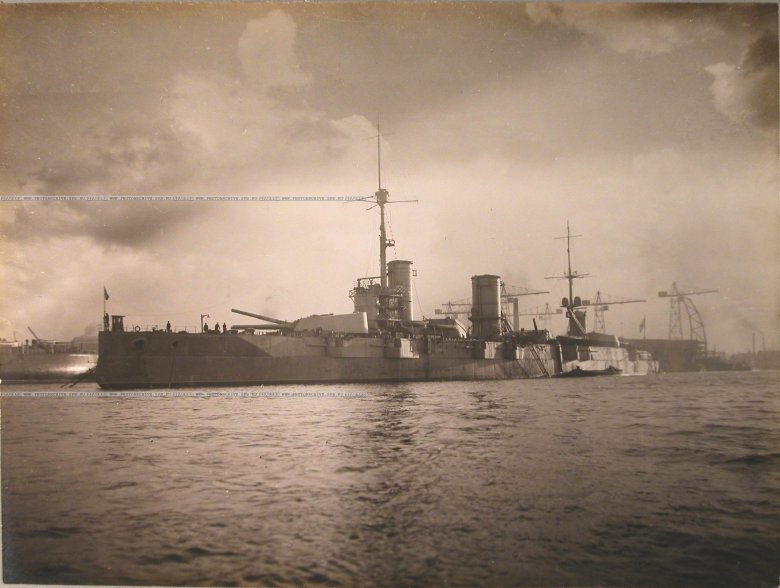 Линкор гангут