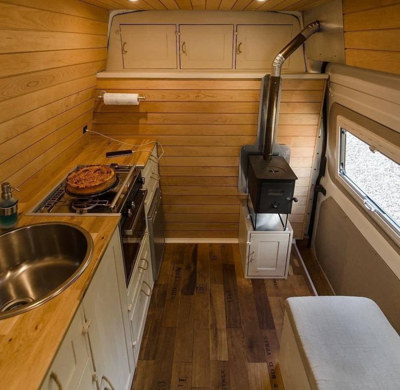 Дом на колесах изнутри