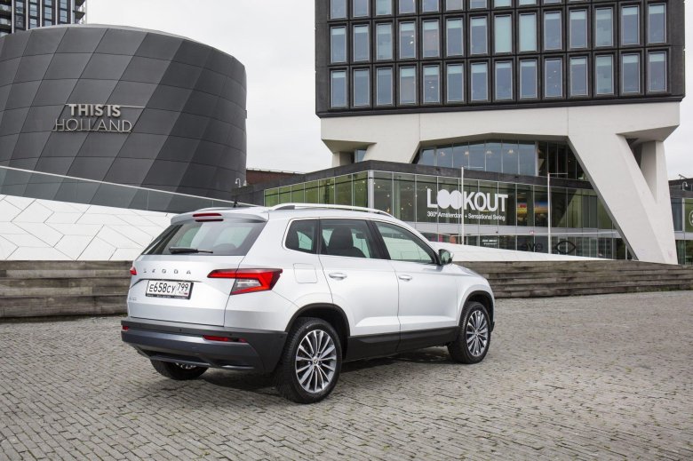 Skoda karoq 2021
