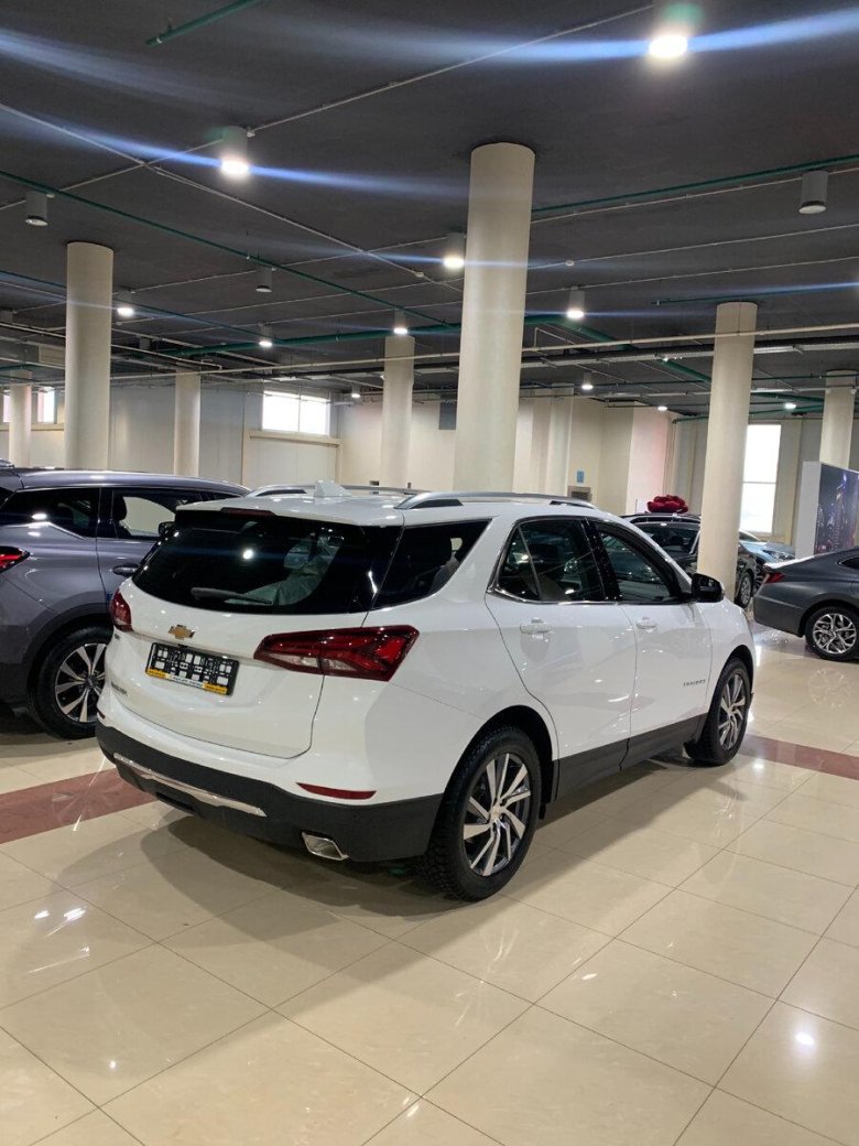 Шевроле эквинокс 2018