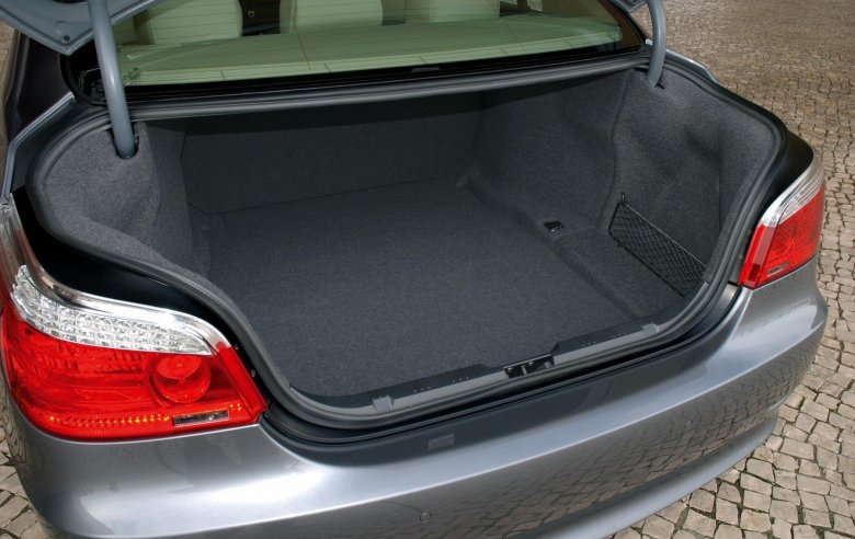 Bmw e60 багажник