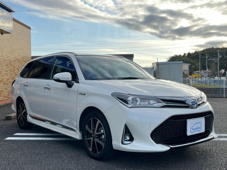 Тойота королла филдер гибрид 2018