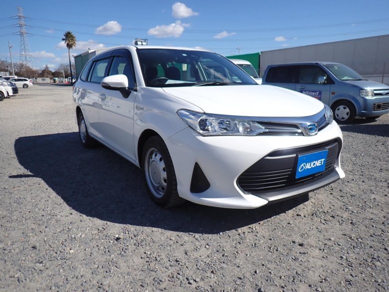 Toyota corolla fielder 2014