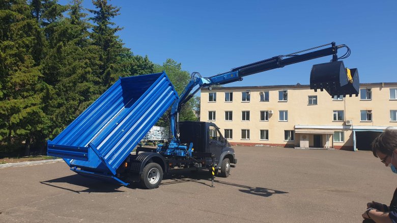 Валдай next самосвал с кму