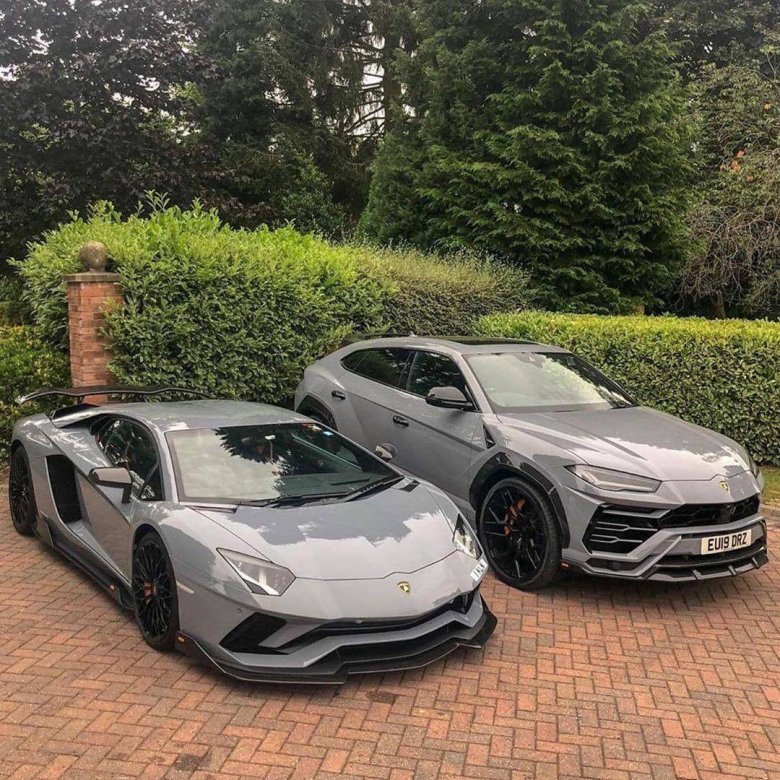 Lamborghini aventador svj