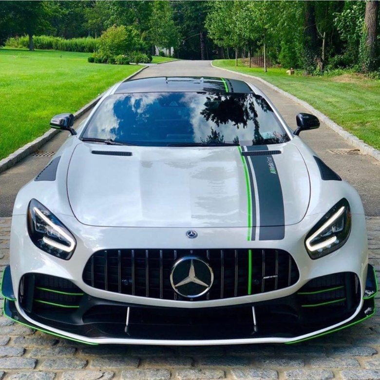Mercedes amg gtr pro