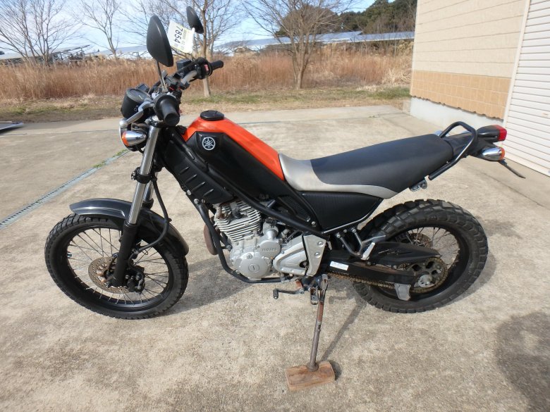 Yamaha xg 250 tricker