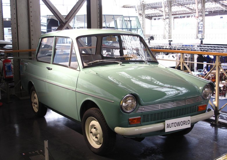 Автомобиль старый