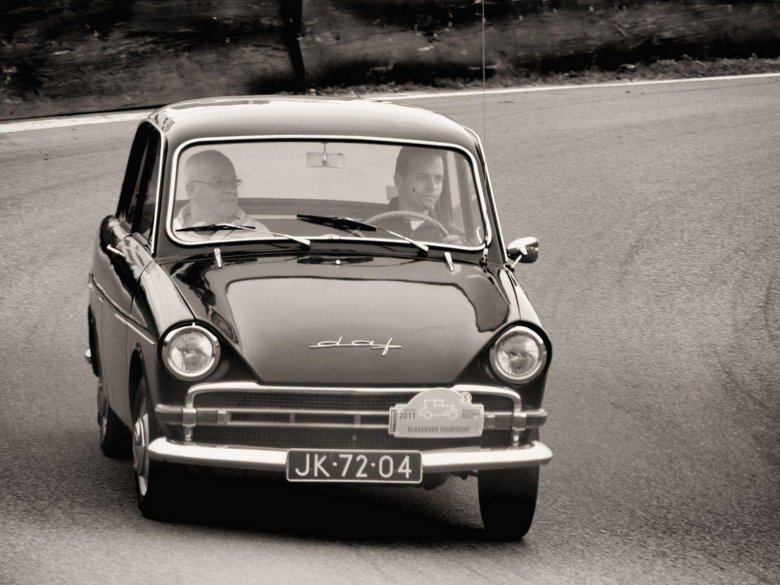 Старые автомобили