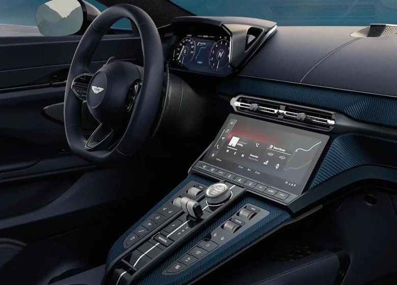 Автомобиль aston martin