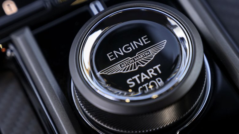 Астон мартин коробка передач