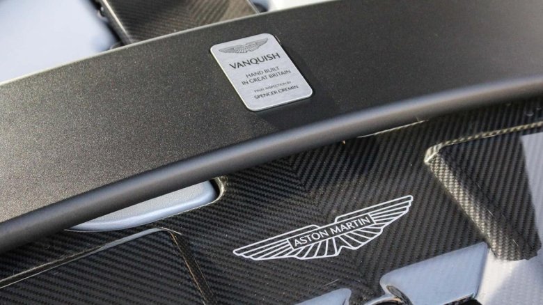 Астон мартин карбон