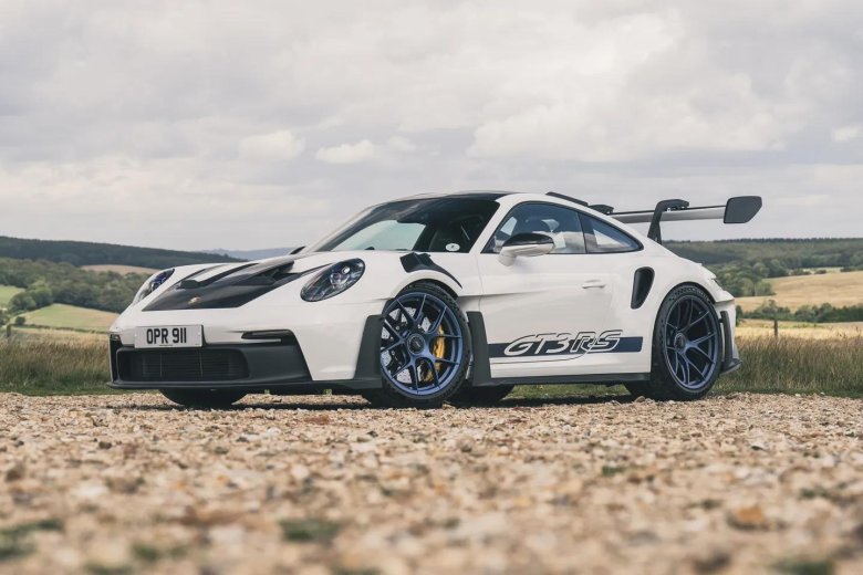 Porsche 992 gt3 rs