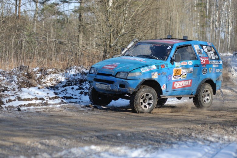 Chevrolet niva раллийная