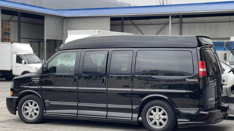 Chevrolet express explorer limited