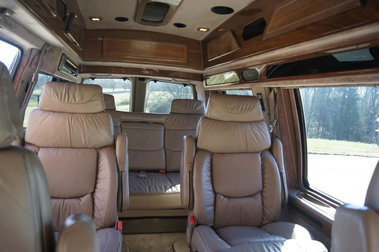 Chevrolet express 2 салон