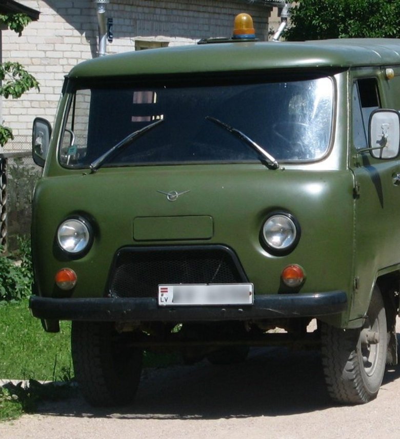 Буханка уаз 452