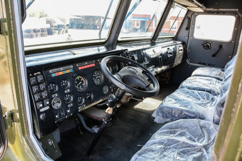 Урал 4320 кабина