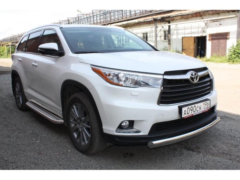 Toyota highlander iii 2014