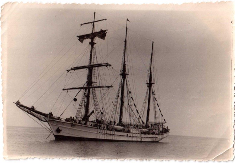 Баркентина альфа