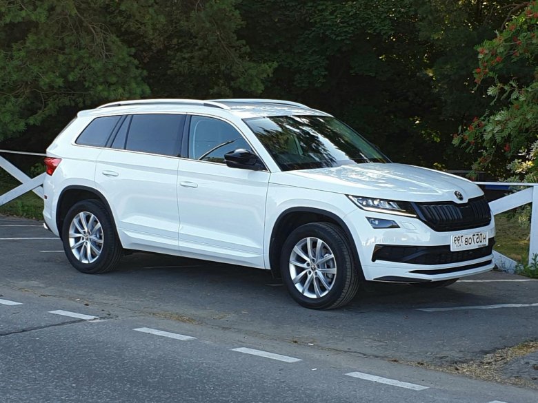 Skoda kodiaq rs белый