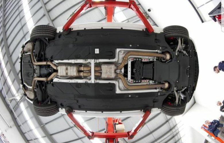 Мерседес е63 днище