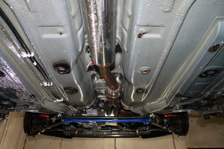 Днище лада гранта