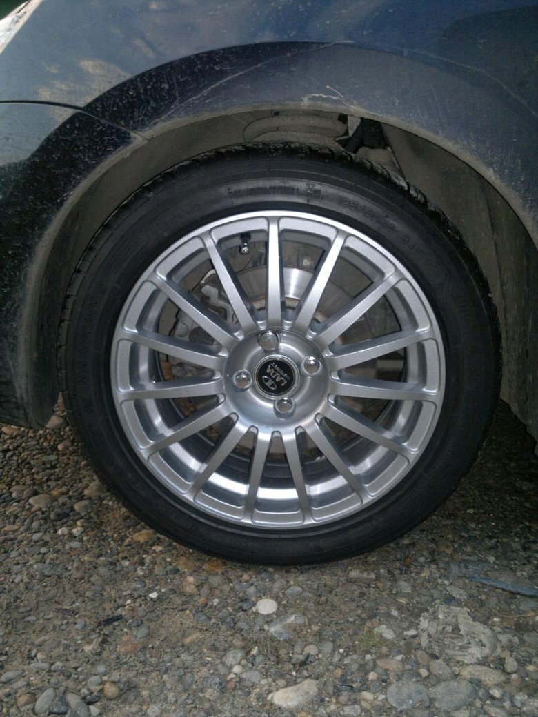 Диски лада гранта спорт r16