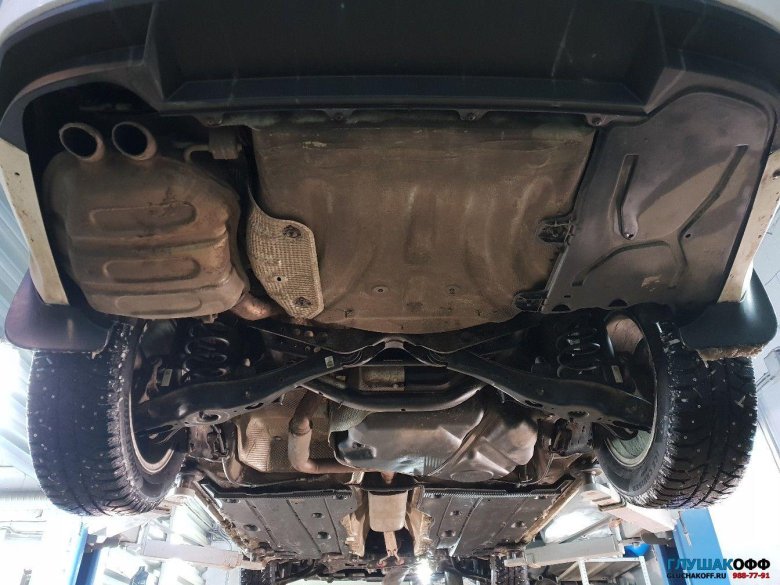 Днище октавия а7