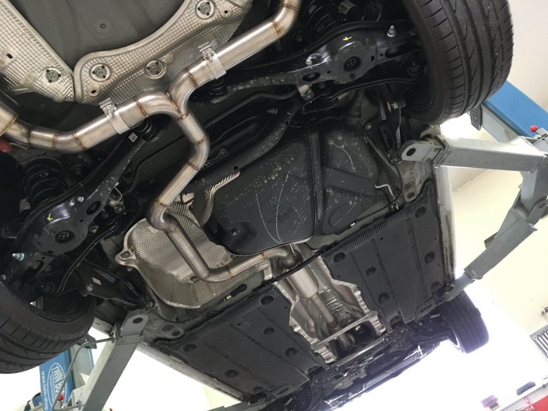 Skoda octavia a5 rs снизу