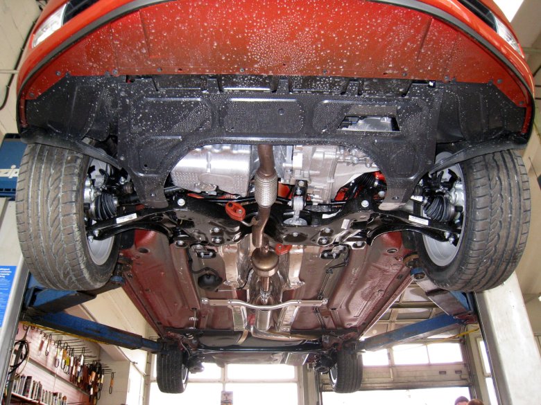 Днище шкода фабия 1