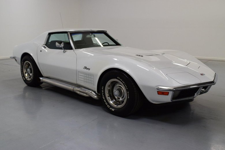 Chevrolet corvette 1975