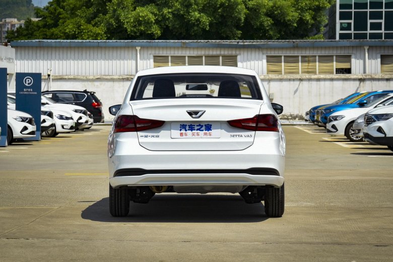 Changan alsvin белый