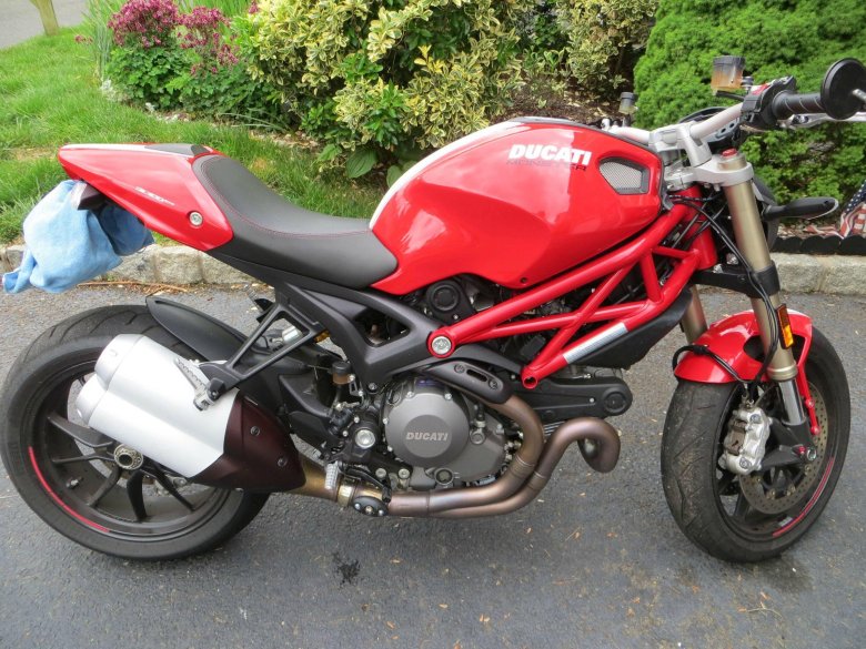 Дукати монстер 1100 эво