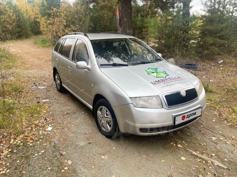 Шкода фабия 2003 года 1.4
