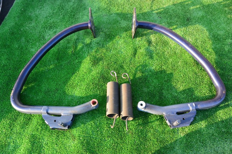 Петли багажника