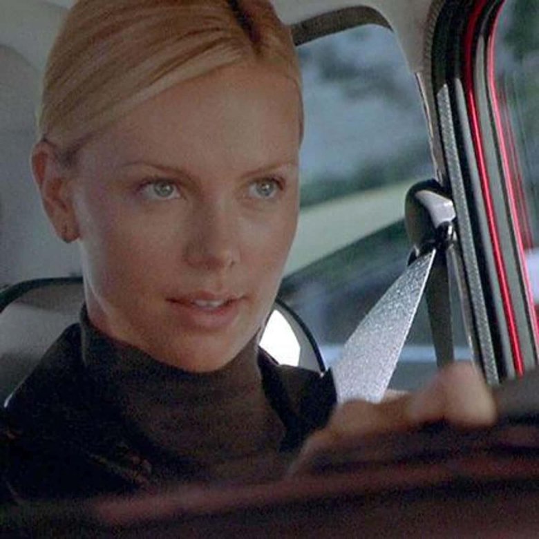 Шарлиз террон 2003