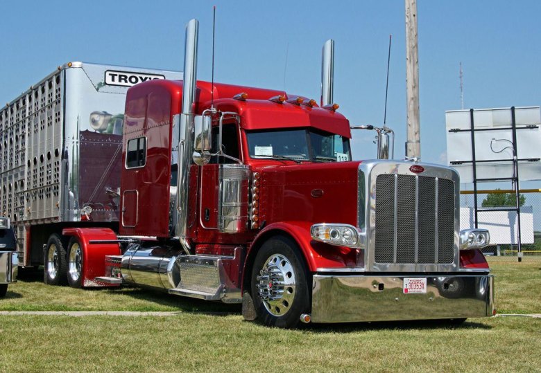 Американский грузовик peterbilt