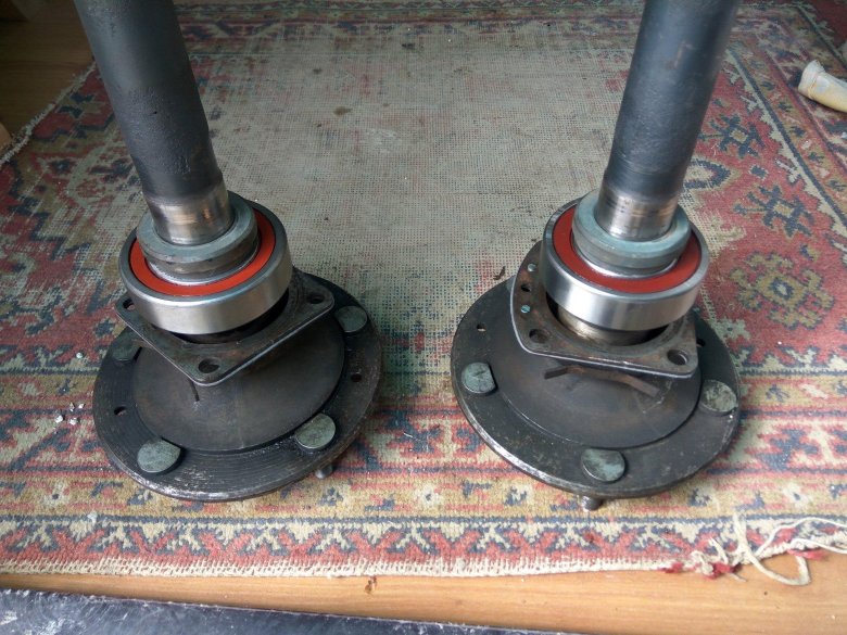 Подшипник задней полуоси нива 2131