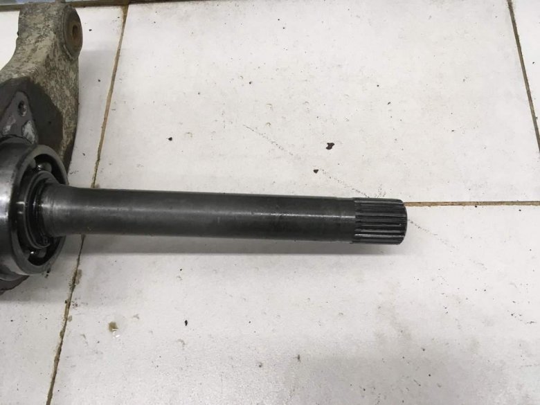 Нива шевроле полуось правая передняя