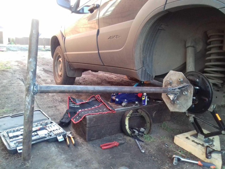 Съемник полуоси нива шевроле