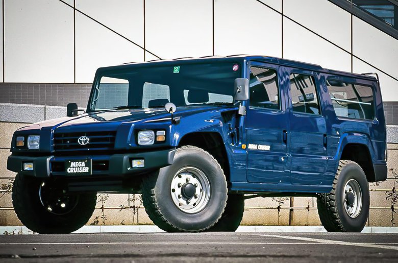 Toyota mega cruiser 2018