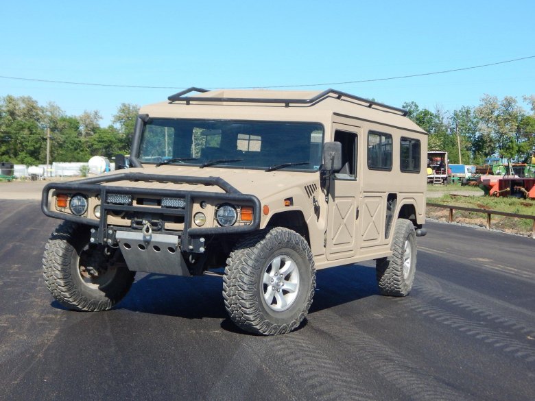 Hummer h1 humvee