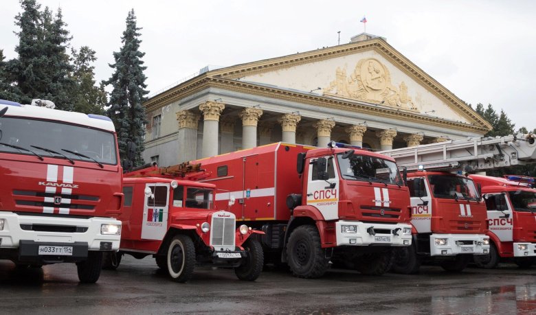 Пожарная машина россии