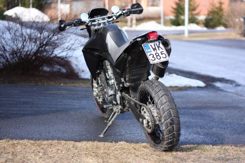Yamaha xt660