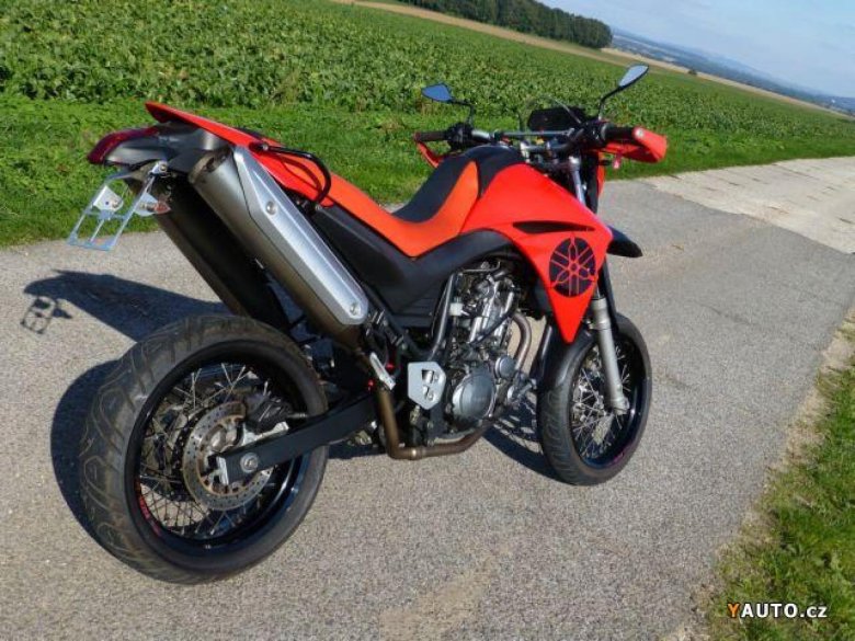 Мотард ямаха хт 660